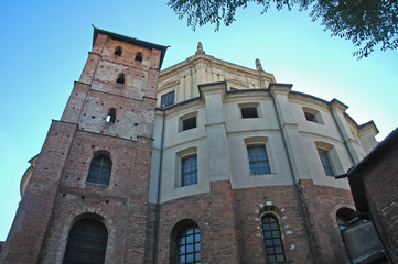 Milano, la Basilica di San Lorenzo Maggiore