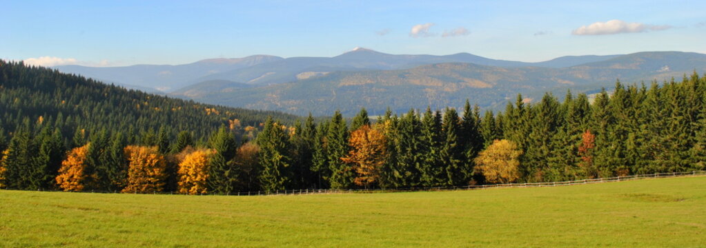 Fototapeta Panorama jesienna