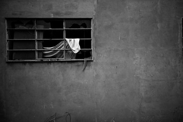 vecchia fabbrica abbandonata