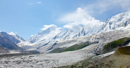 Fototapeta na wymiar Rakaposhi Glacier Campsite - Pakistan