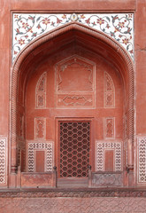 Beautiful arch and design in Taj Mahal complex