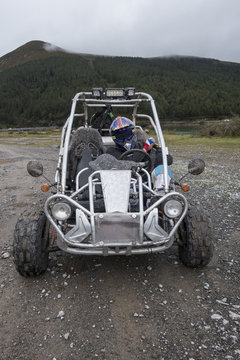BUGGY