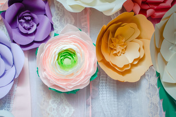 Wedding decor . Glass vase with flowers , roses in water. Flower arrangements