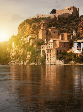 Miravet Castle is model of the Templar architecture