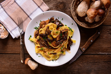 Pasta with porcini mushrooms