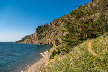 Fototapeta na wymiar The Great Baikal Trail in the Pribaikalsky National Park
