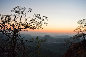 Naklejka premium Sunrise