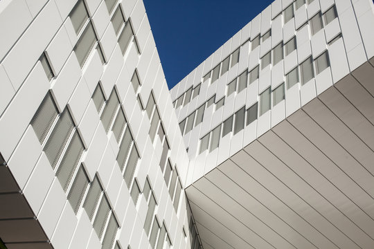 Modern business architecture