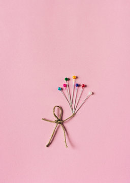 Little twine guy holding the balloons