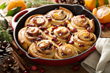 Orange and cranberry cinnamon rolls