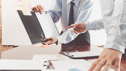 Coordination with the people on the team is better than working alone we exchange ideas with people in a teamwork, and a successful, simultaneous, The concept of teamwork of the businessman.