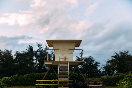 Lifeguard shack