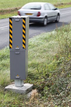 Radar control on a road 