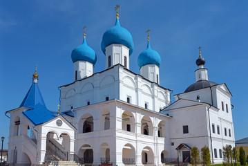 Fototapeta na wymiar Vysotsky monastery in Serpukhov, Russia. Orthodox monastery