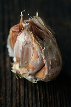 Raw garlic