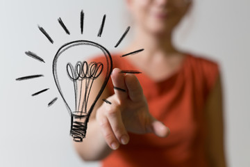idee – junge frau