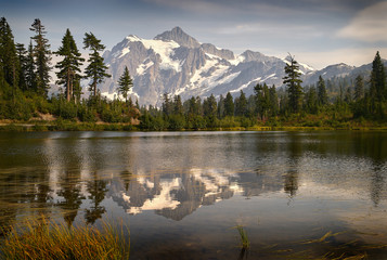 Picture Lake, Mt. Baker. Mt. Shuksan in the Washington State Cascade Mountain range. USA.

