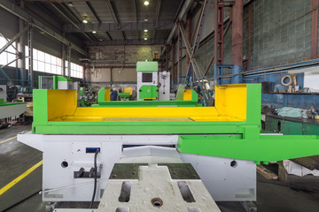 Surface grinding machine at the stage of assembly.