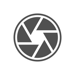 Simple Common Shutter Small Aperture