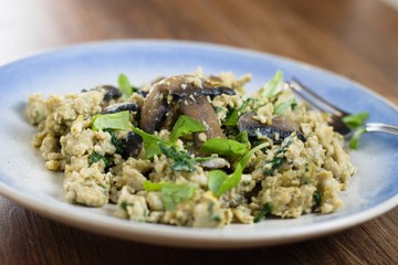 Scrambled eggs with mushrooms