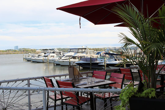 A waterfront restaurant with a view of the Potomac River, Old Town Alexandria VA