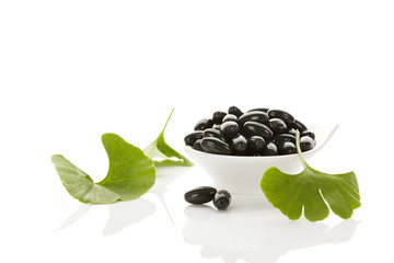 Ginkgo leaves with gel capsules.