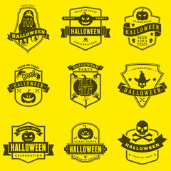 Obraz premium Set of happy Halloween badges or labels. Vector design elements for greetings card, party flyer and promotional materials. Vector illustration