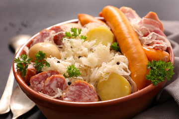 choucroute,sauerkraut with potato and meats