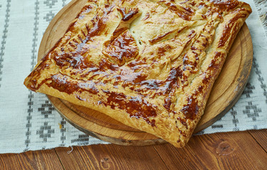 Norwegian pie with halibut