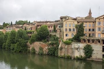 Fototapeta na wymiar View of the Episcopal City of Albi and the River Tarn. Albi, France