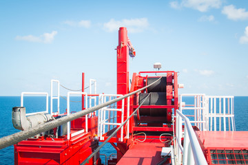  Pedestal crane winch, Steel wire rope on production platform, Energy and petroleum industry