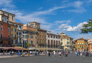 Fototapeta na wymiar Piazza Bra Square, Verona