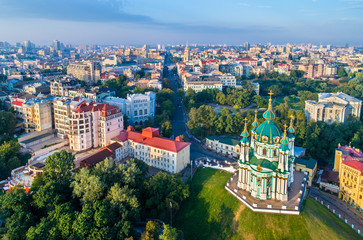 Vue aérienne de l& 39 église Saint Andrew à Kiev, Ukraine