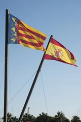 Foto auf Acrylglas de vlag van Valencia en van Spanje © twanwiermans