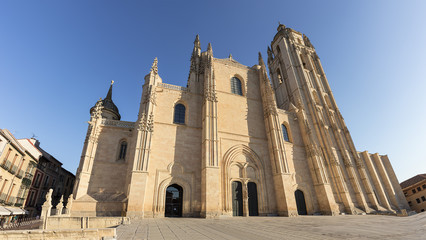 Fototapeta premium Panoramic view of segovia Cathedral, in autonomous region of Castile and Leon. Declared World Heritage Site