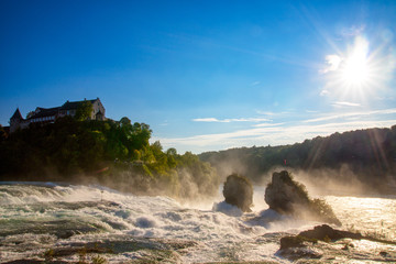 Rheinfall Schaffhausen mit Schloss Laufen