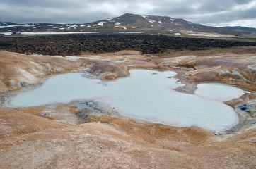 アイスランド　レイルニュークル　ミーヴァトン　北部観光　ダイヤモンドサークル　粘土の頂　クラプラ火山　地熱地帯　絶景　夏 iceland island summer leirhnjukur Geothermal area diamond circle