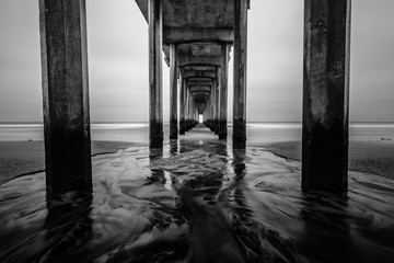 Long exposure of Scripps pier in San Diego, California - obrazy, fototapety, plakaty