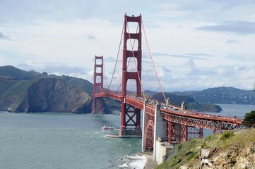 Golden gate bridge