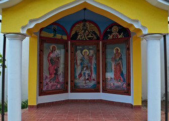 Fototapeta na wymiar small arranged open chapel in monastery, Serbia