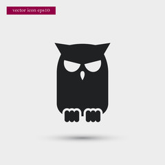 Owl icon simple vector sign