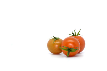 Ciliegino di Pachino _ Pomodoro Isolato su sfondo bianco