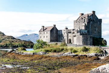 Fototapeta premium Eilean Donan Castle, Loch Duid, Highlands, Scotland, United Kingdom