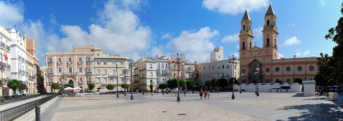 Panorama view of the Plaza San Antonio, Cadiz, Spain © Olaf
