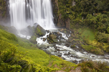 Fototapeta na wymiar Marokopa Falls