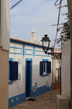 Stadtansicht Ferragudo an der Algarve in Portugal.