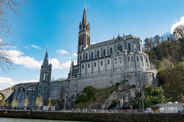 Fototapeta na wymiar View of the Basilica of Our Lady of Lourdes
