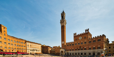 Obraz premium main square of Siena