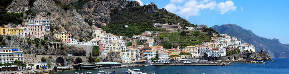 Fototapeta na wymiar Panoramic view of Amalfi city, the most beautiful city in Amalfi coast - Italy