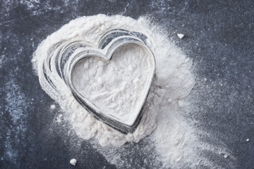 Arrowroot Powder in a Heart Shape